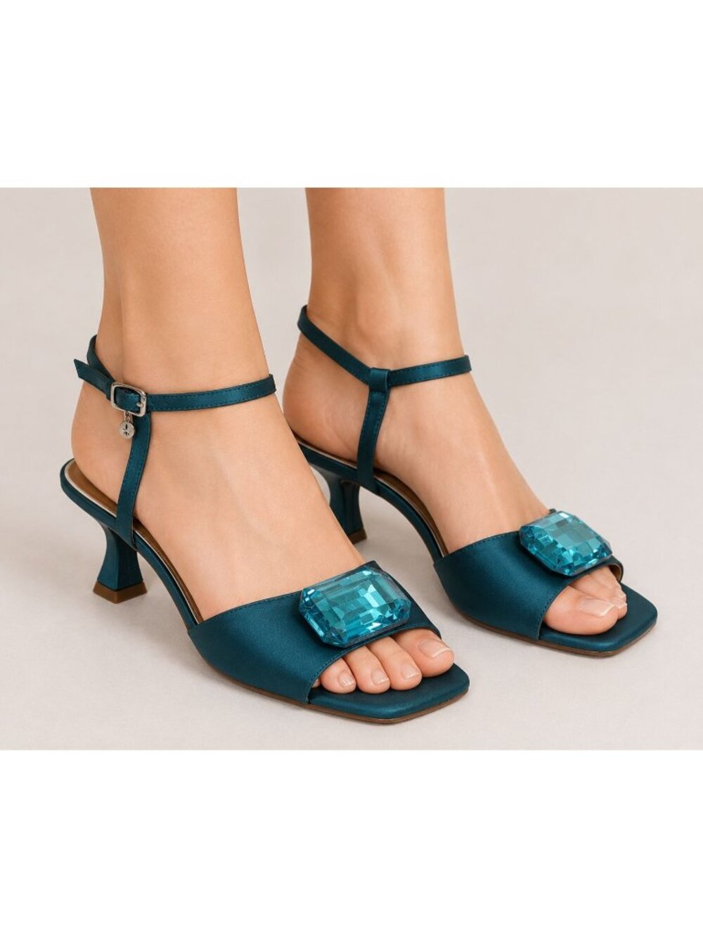 J. Renee NWOB Teal Satin Jeweled Ankle Strap Kitten Heel Sandals 9.5
